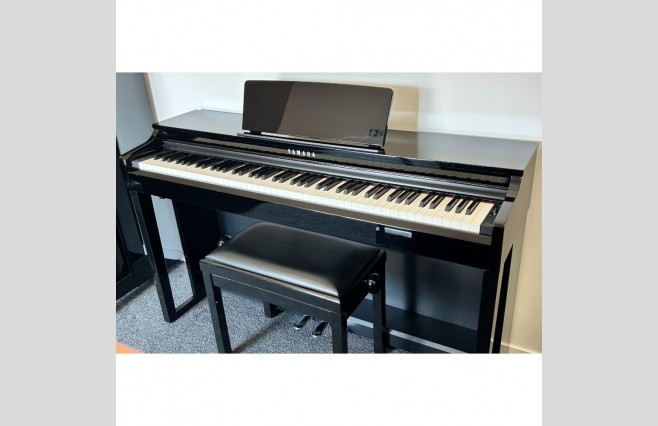 Yamaha CLP525 Polished Ebony Digital Piano, Used - Complete Package (SN:BCWP01008) - Image 5